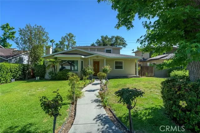 168 Lamour DR, La Canada Flintridge, CA 91011