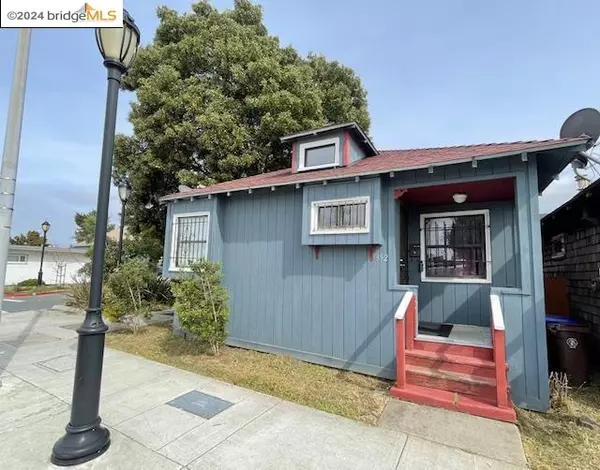 352 19th St, Richmond, CA 94801-3221