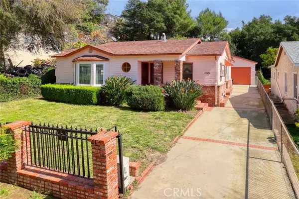 Sunland, CA 91040,10636 Sable AVE