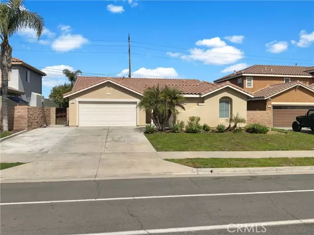 144 Goldenrod AVE, Perris, CA 92570