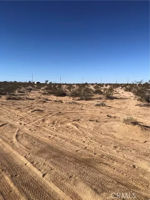 Twentynine Palms, CA 92277,71440 Palmyra