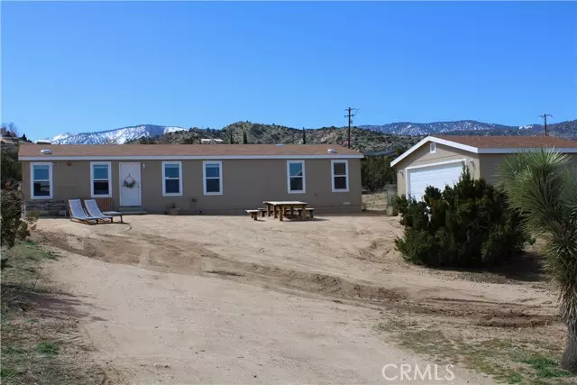 3239 Silver Ridge DR, Pinon Hills, CA 92372