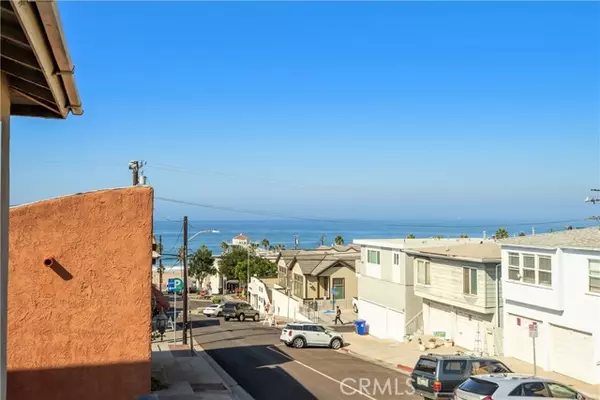 232 11th ST, Manhattan Beach, CA 90266