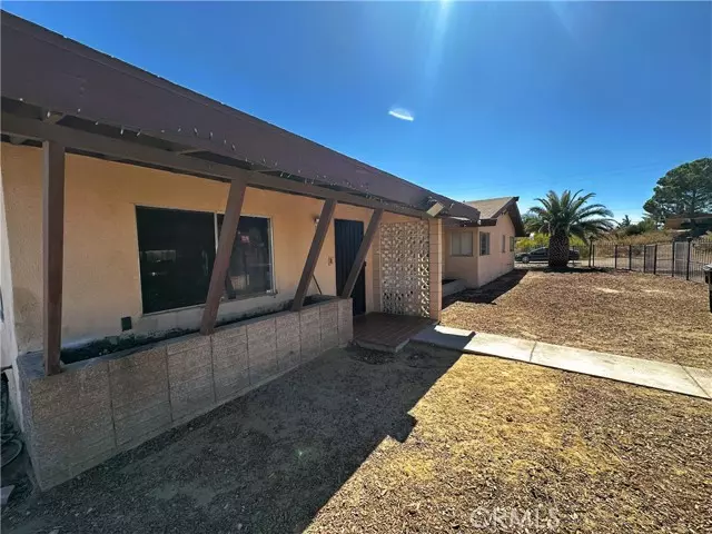 Victorville, CA 92395,14822 Rodeo DR