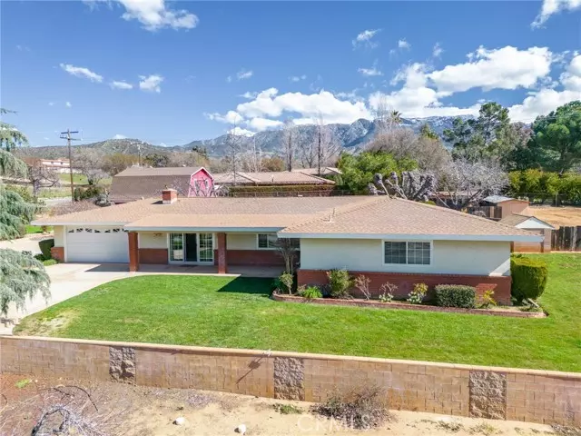 9570 Avenida Miravilla, Cherry Valley, CA 92223