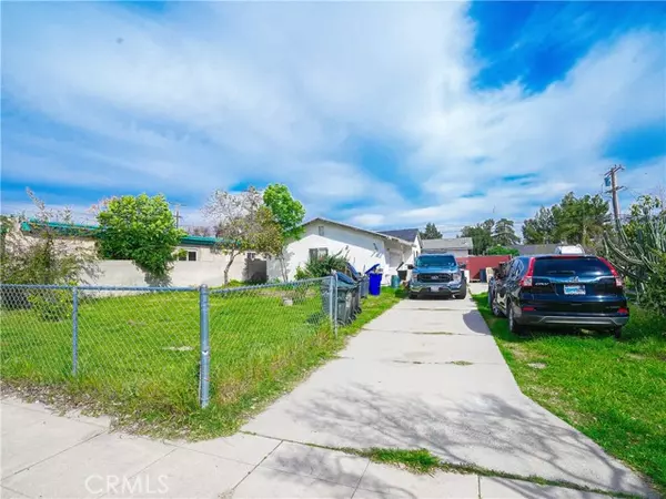 241 N Palm AVE, Rialto, CA 92376