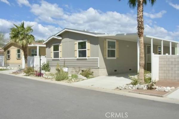 22840 Sterling, Palm Springs, CA 92262