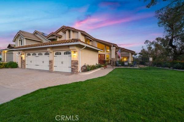 28952 Santiago Peak LN, Trabuco Canyon, CA 92679