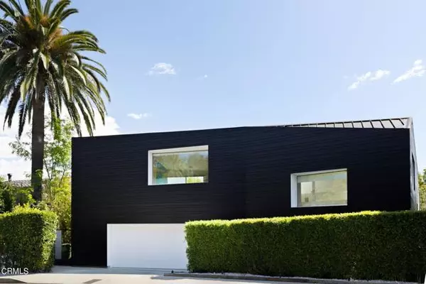 Pacific Palisades, CA 90272,16544 Akron ST