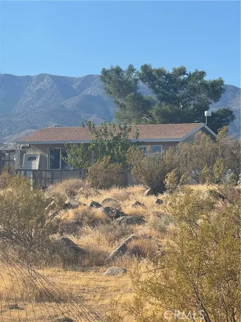 31633 Azurite RD, Lucerne Valley, CA 92356