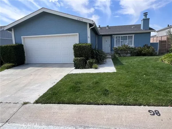 27823 Blue Sky Ln, Saugus, CA 91351