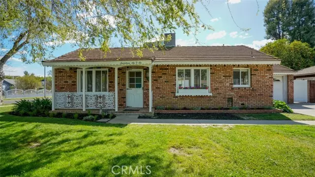 17606 Valerio ST, Van Nuys, CA 91406