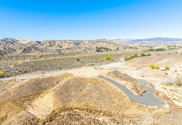 28774 San Francisquito Canyon RD, Saugus, CA 91390