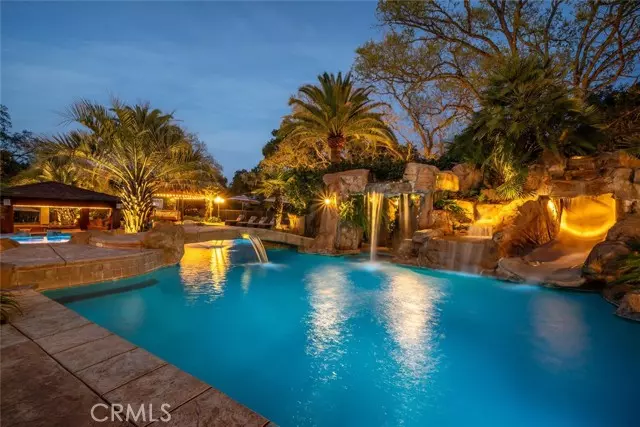 155 Conover LN, Templeton, CA 93465