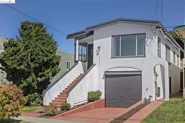 Albany, CA 94706,917 Key Route Blvd