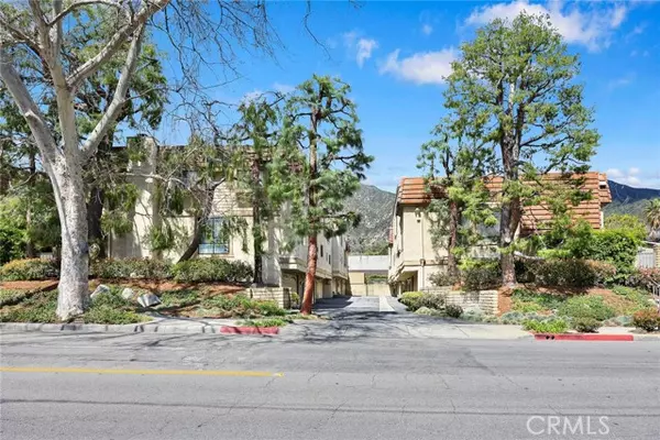Sierra Madre, CA 91024,137 E Sierra Madre BLD E