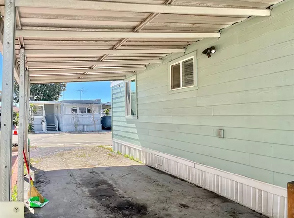 Westminster, CA 92683,14352 Beach BLD 7