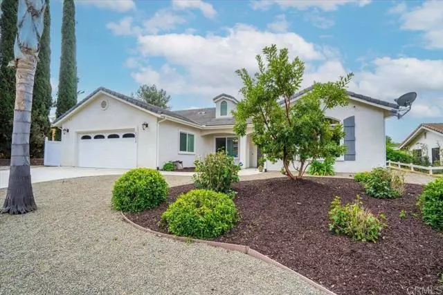 25235 Poderio DR, Ramona, CA 92065