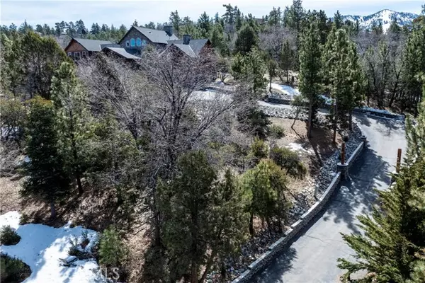 Big Bear Lake, CA 92315,858 Fox Tower WAY