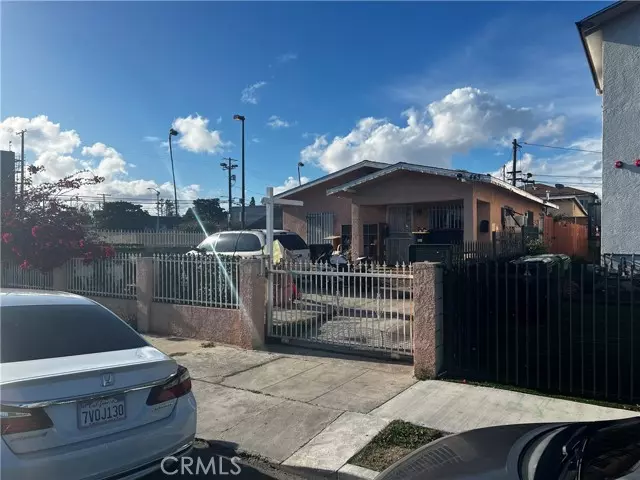 Los Angeles, CA 90003,443 W 71st ST