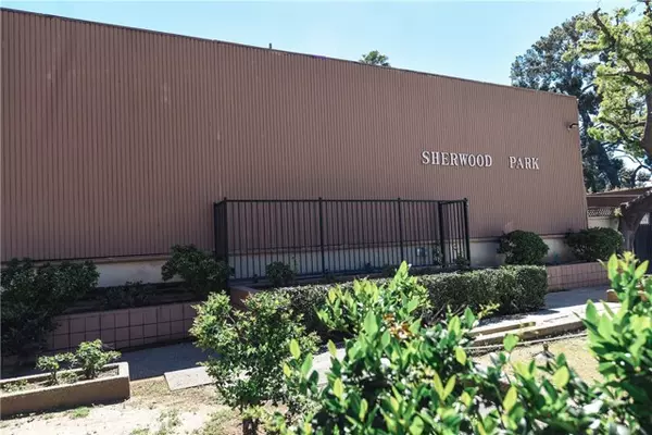 15542 Sherman WAY 9, Van Nuys, CA 91406