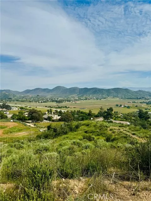 10517 Sierra, Agua Dulce, CA 91390