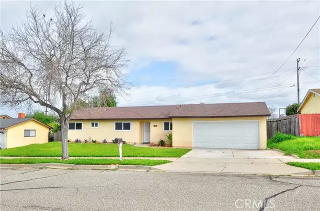 1215 Mira Flores DR, Santa Maria, CA 93455