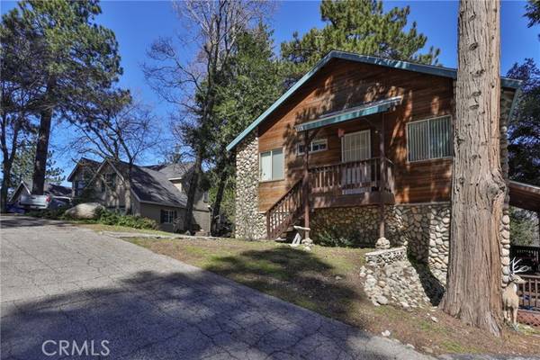 198 Pine Ridge RD, Crestline, CA 92325