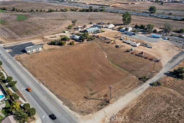 27860 Garbani RD, Menifee, CA 92584