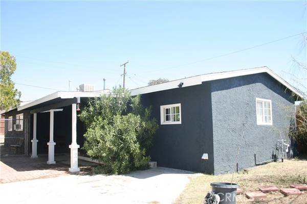 921 E Elizabeth ST, Barstow, CA 92311