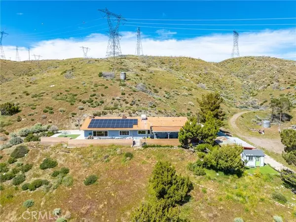 Leona Valley, CA 93551,5605 Elizabeth Lake RD