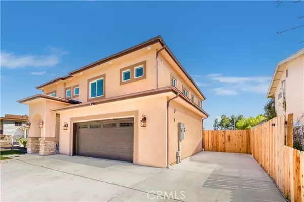 Newhall, CA 91321,26210 Larkhaven PL