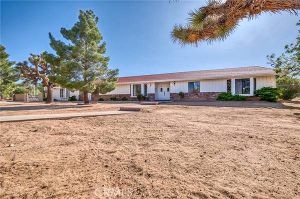 9104 Hermosa AVE, Yucca Valley, CA 92284