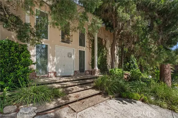 Tarzana, CA 91356,4931 Tarzana Woods DR