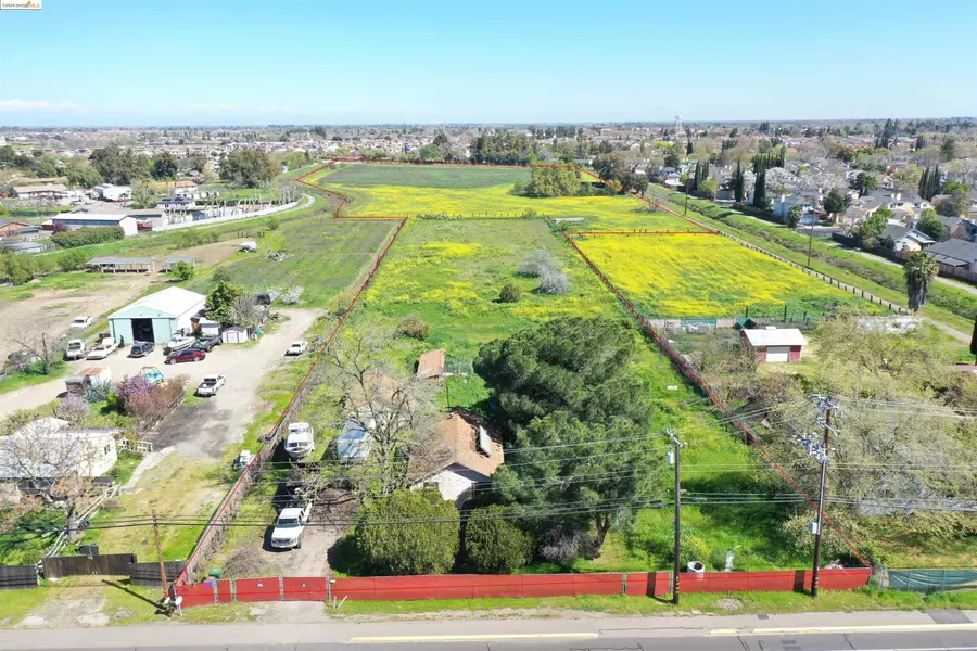 800 Minnesota Ave, Brentwood, CA 94513