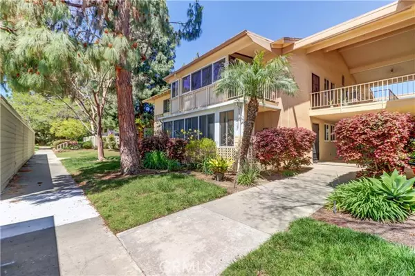 Laguna Woods, CA 92637,223 Avenida Majorca N