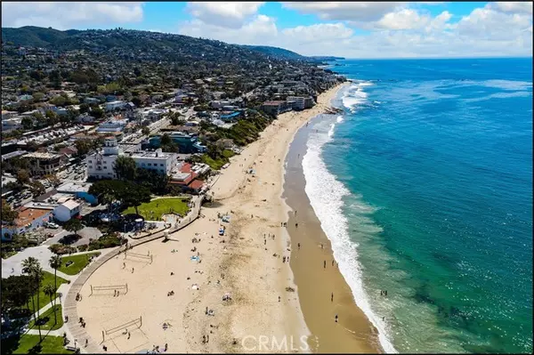 Laguna Beach, CA 92651,251 Lower Cliff DR 11