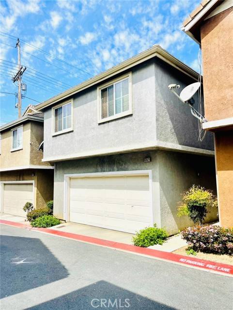 13521 Island Palms LN, Sylmar, CA 91342