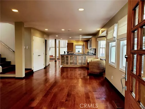 Santa Monica, CA 90401,9 Vicente TER