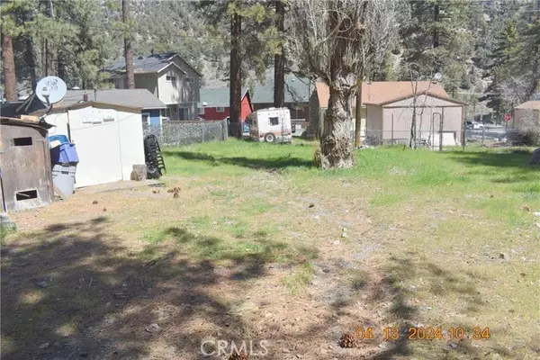 Wrightwood, CA 92397,1426 Betty ST