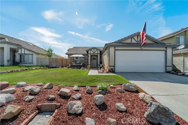 44949 Gloriosa LN, Lancaster, CA 93535