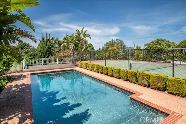 Palos Verdes Estates, CA 90274,1715 Via Coronel