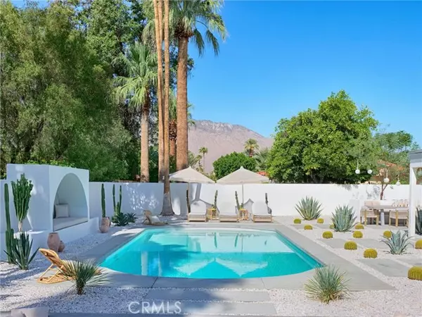 5207 E Cherry Hills DR, Palm Springs, CA 92264