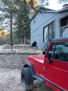 Green Valley Lake, CA 92341,517 Pine LN