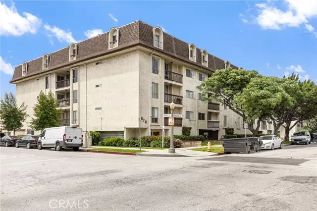 570 W Stocker ST 208, Glendale, CA 91202