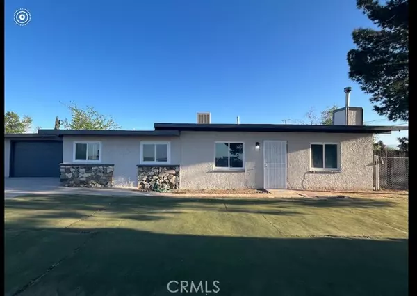 Adelanto, CA 92301,10809 Chamberlaine WAY