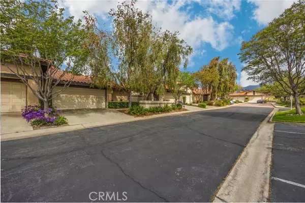 Claremont, CA 91711,1423 Pueblo CT