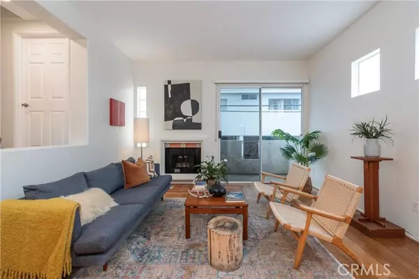 Studio City, CA 91604,4201 Radford AVE 6