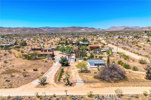 1010 Wamego TRL, Yucca Valley, CA 92284