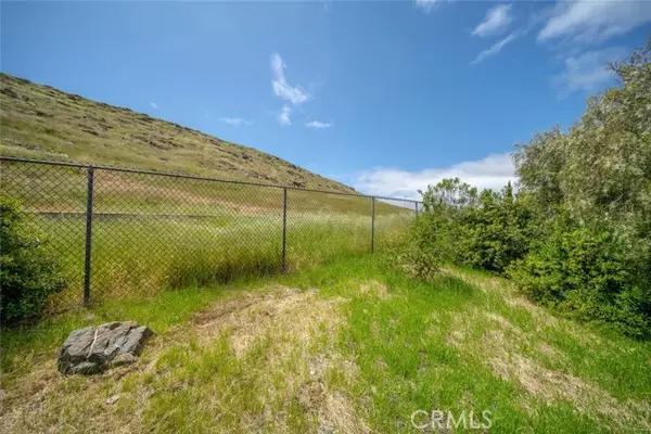 San Luis Obispo, CA 93401,489 Bluerock DR